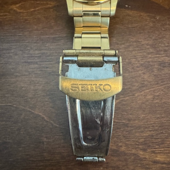 Seiko Mens SNZH60K1 Automatic Gold Tone Stainless Steel Black Dial Watch - Picture 6 of 6